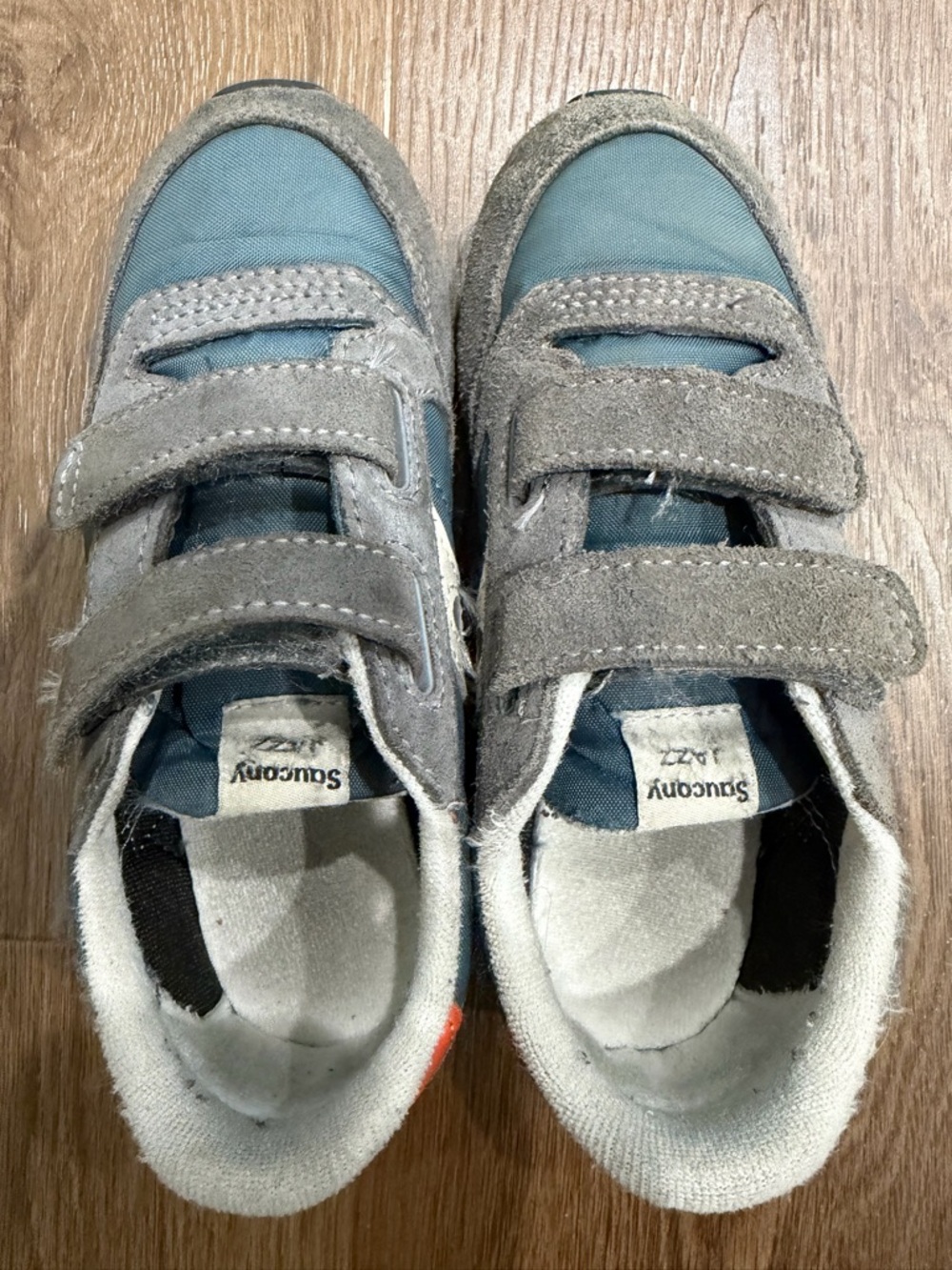 Saucony Jazz Boys Blue & Gray Velcro Sneakers